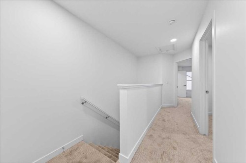 605-30 Rochester View Nw, Calgary, AB - Indoor Photo Showing Other Room