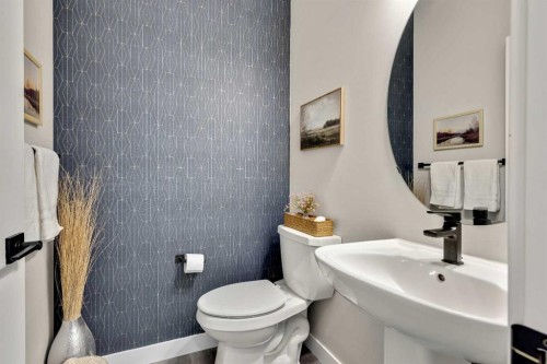 3675 Cornerstone Boulevard Ne, Calgary, AB - Indoor Photo Showing Bathroom