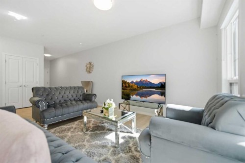 6105-20295 Seton Way Se, Calgary, AB - Indoor Photo Showing Living Room