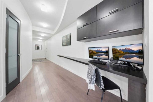 504-530 12 Avenue Sw, Calgary, AB - Indoor Photo Showing Other Room