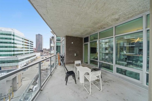 504-530 12 Avenue Sw, Calgary, AB - Outdoor With Balcony With Exterior