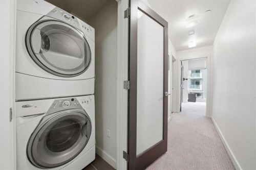 504-530 12 Avenue Sw, Calgary, AB - Indoor Photo Showing Laundry Room