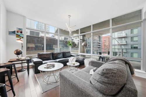 504-530 12 Avenue Sw, Calgary, AB - Indoor
