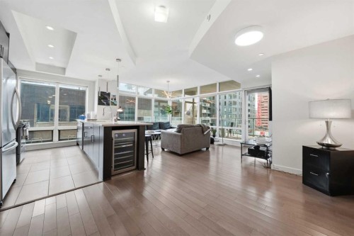 504-530 12 Avenue Sw, Calgary, AB - Indoor