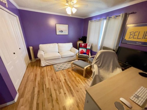 3311 Radcliffe Drive Se, Calgary, AB - Indoor