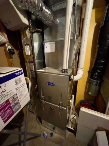 3311 Radcliffe Drive Se, Calgary, AB - Indoor Photo Showing Basement