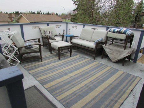 3311 Radcliffe Drive Se, Calgary, AB - Outdoor With Deck Patio Veranda