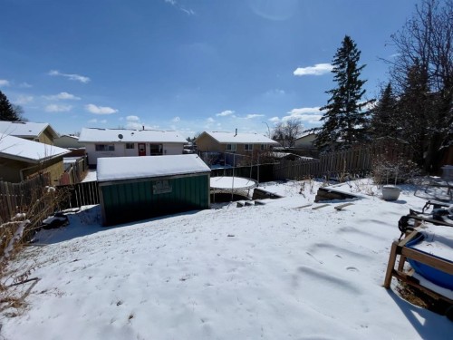 3311 Radcliffe Drive Se, Calgary, AB - Outdoor