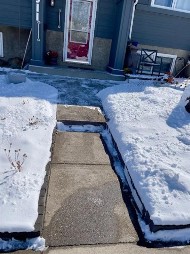 3311 Radcliffe Drive Se, Calgary, AB - Outdoor