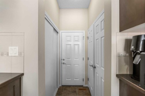 1148 Windhaven Close Sw, Airdrie, AB - Indoor Photo Showing Other Room