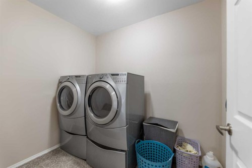 1148 Windhaven Close Sw, Airdrie, AB - Indoor Photo Showing Laundry Room
