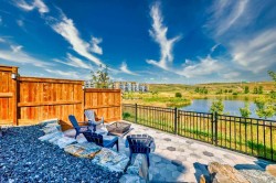 152 Cranbrook Gardens SECalgary, AB T3M 3K6