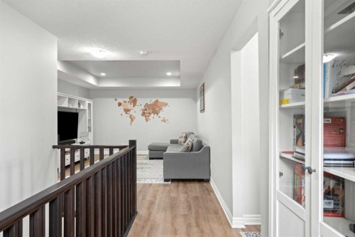 44 Cimarron Springs Circle, Okotoks, AB - Indoor Photo Showing Other Room