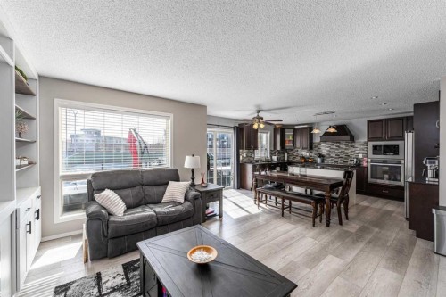 217 Bayside Place Sw, Airdrie, AB - Indoor Photo Showing Living Room