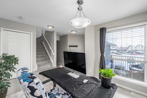217 Bayside Place Sw, Airdrie, AB - Indoor Photo Showing Other Room