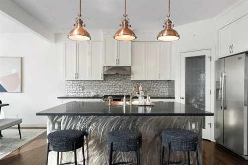 44 Cougar Ridge Green, Calgary, AB - Indoor