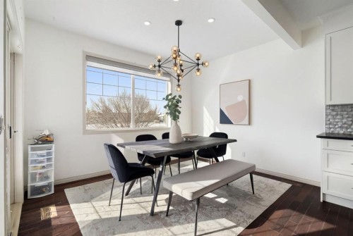 44 Cougar Ridge Green, Calgary, AB - Indoor Photo Showing Dining Room