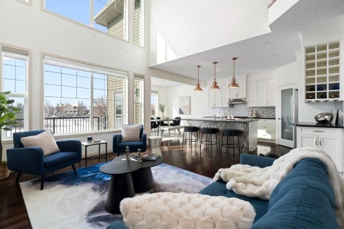 44 Cougar Ridge Green, Calgary, AB - Indoor Photo Showing Living Room