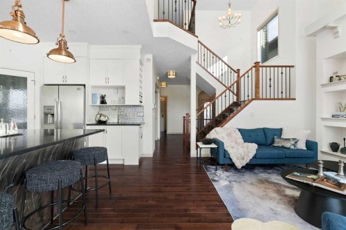 44 Cougar Ridge Green, Calgary, AB - Indoor