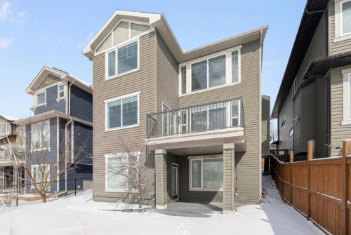 44 Cougar Ridge Green, Calgary, AB - Outdoor