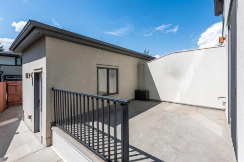 112 Burma Star Road Sw, Calgary, AB - Outdoor With Exterior