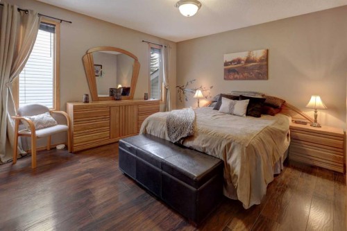 19 Everglade Drive Se, Airdrie, AB - Indoor Photo Showing Bedroom
