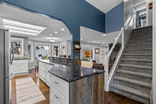 9759 Sanderling Way Nw, Calgary, AB - Indoor