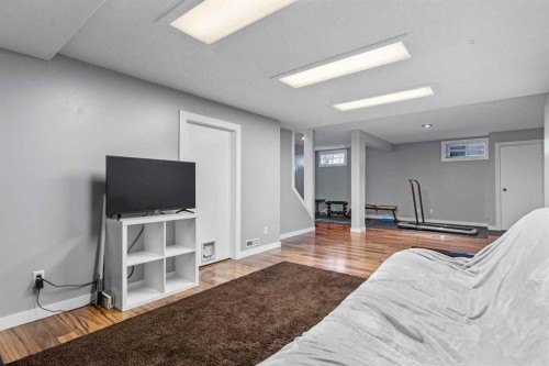 9759 Sanderling Way Nw, Calgary, AB - Indoor