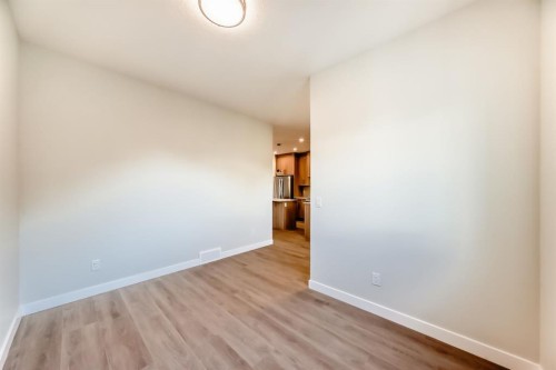 1102 Clover Close, Carstairs, AB - Indoor Photo Showing Other Room