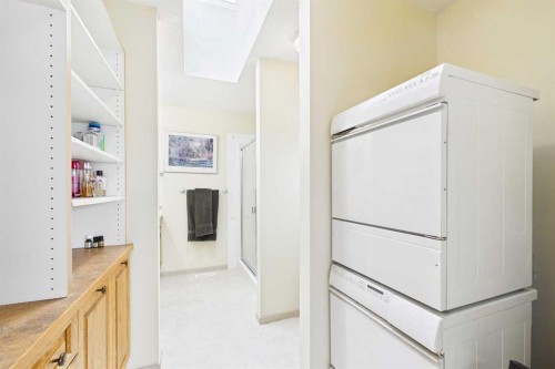 535 Cimarron Point, Okotoks, AB - Indoor