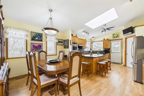 535 Cimarron Point, Okotoks, AB - Indoor Photo Showing Dining Room