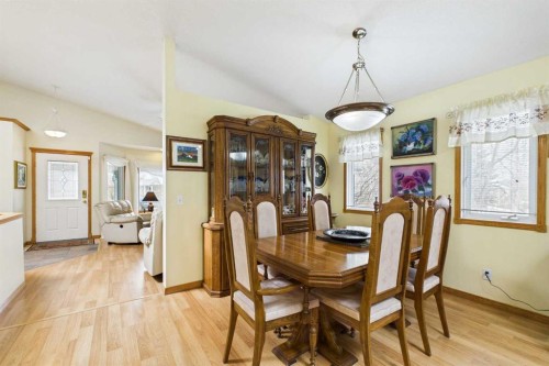 535 Cimarron Point, Okotoks, AB - Indoor Photo Showing Dining Room