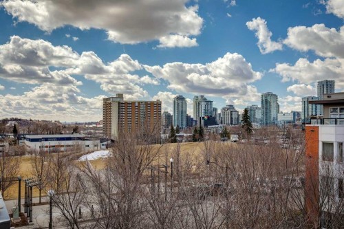 425-910 Centre Avenue Ne, Calgary, AB - Outdoor With View