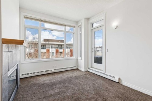 425-910 Centre Avenue Ne, Calgary, AB - Indoor Photo Showing Other Room