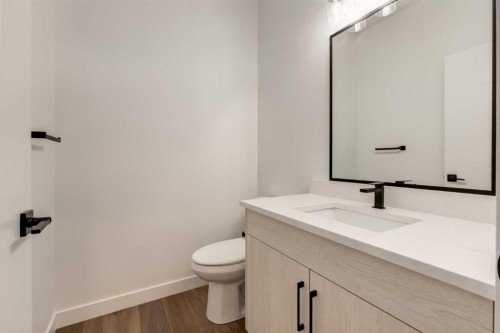 232 Red Tail Ridge Se, High River, AB - Indoor Photo Showing Bathroom