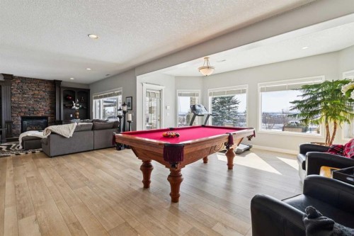 129 Mt Douglas Circle Se, Calgary, AB - Indoor Photo Showing Other Room