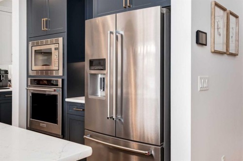 34 Rowmont Grove Nw, Calgary, AB - Indoor Photo Showing Kitchen With Stainless Steel Kitchen