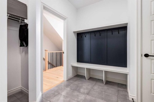 34 Rowmont Grove Nw, Calgary, AB - Indoor Photo Showing Other Room