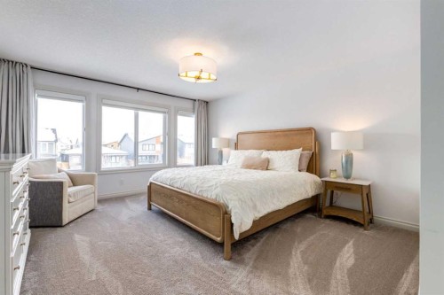 34 Rowmont Grove Nw, Calgary, AB - Indoor Photo Showing Bedroom