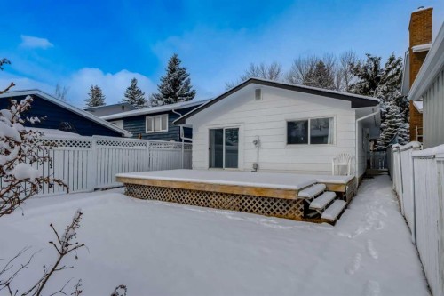 32 Midland Place Se, Calgary, AB - Outdoor