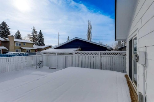 32 Midland Place Se, Calgary, AB - Outdoor With Exterior