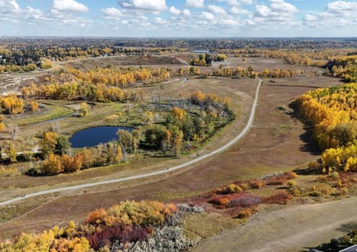32 Midland Place Se, Calgary, AB - Outdoor With View