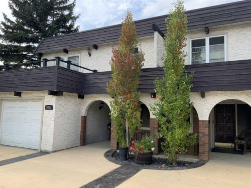 5801/5803 Dalgleish Road Nw, Calgary, AB - Outdoor