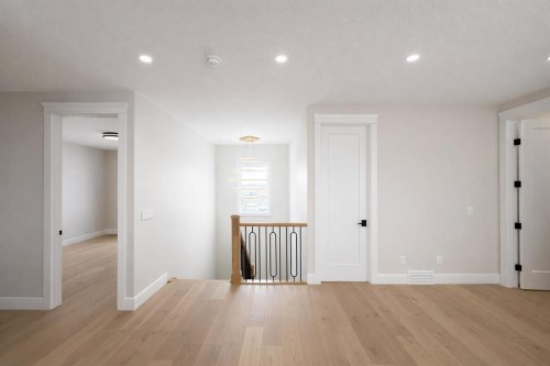 852 Dawson Point, Chestermere, AB - Indoor Photo Showing Other Room