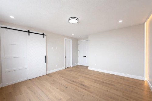 852 Dawson Point, Chestermere, AB - Indoor Photo Showing Other Room