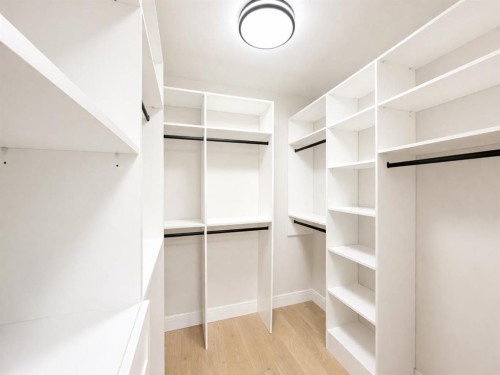 852 Dawson Point, Chestermere, AB - Indoor With Storage