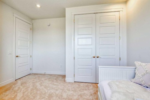 8320 Mayday Link Sw, Edmonton, AB - Indoor Photo Showing Bedroom