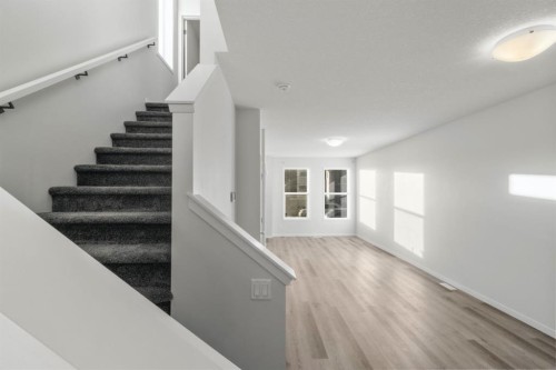 98 Cornerstone Link Ne, Calgary, AB - Indoor Photo Showing Other Room