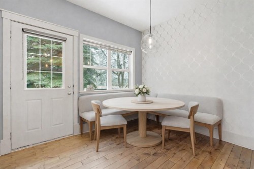 54 Wentworth Common Sw, Calgary, AB - Indoor Photo Showing Dining Room
