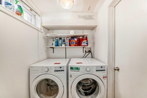 3803 49 Street Ne, Calgary, AB - Indoor Photo Showing Laundry Room